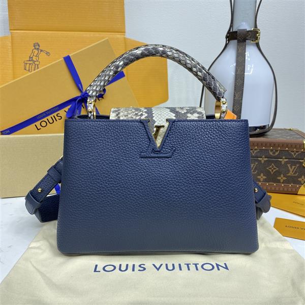 2026120164258768 800